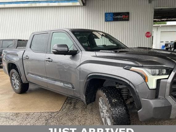 TOYOTA TUNDRA 2022 5TFNC5DB0NX007650 image
