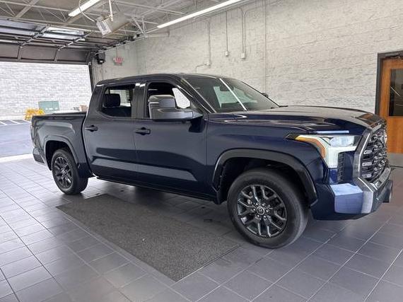 TOYOTA TUNDRA 2022 5TFNA5DB7NX001141 image