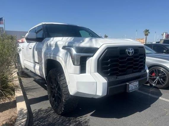 TOYOTA TUNDRA 2022 5TFLA5DB9NX043947 image