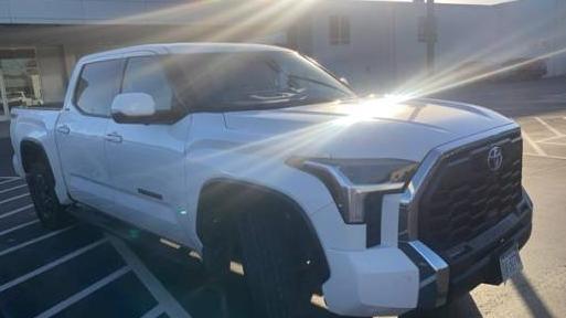 TOYOTA TUNDRA 2022 5TFLA5DB2NX021322 image