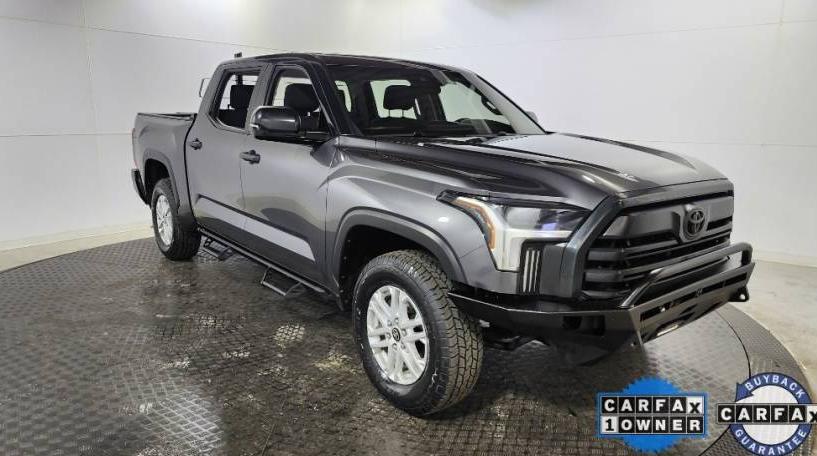 TOYOTA TUNDRA 2022 5TFLA5DB8NX002421 image