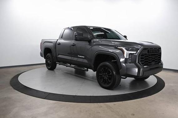 TOYOTA TUNDRA 2022 5TFLA5DB3NX044284 image