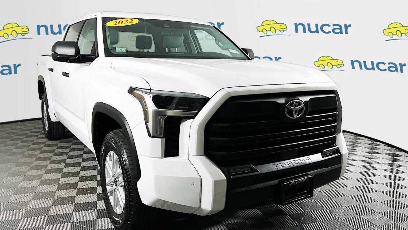 TOYOTA TUNDRA 2022 5TFLA5DB7NX014527 image