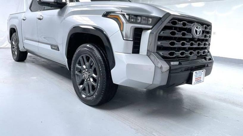 TOYOTA TUNDRA 2022 5TFNA5DB5NX007682 image