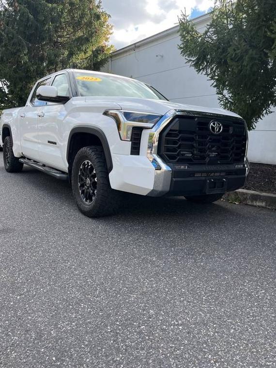 TOYOTA TUNDRA 2022 5TFLA5EC2NX009243 image