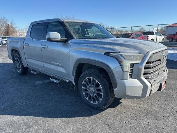 TOYOTA TUNDRA 2022 5TFJA5DB4NX038551 image