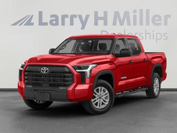 TOYOTA TUNDRA 2022 5TFLA5DB8NX007019 image
