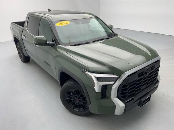 TOYOTA TUNDRA 2022 5TFJA5DB2NX044400 image
