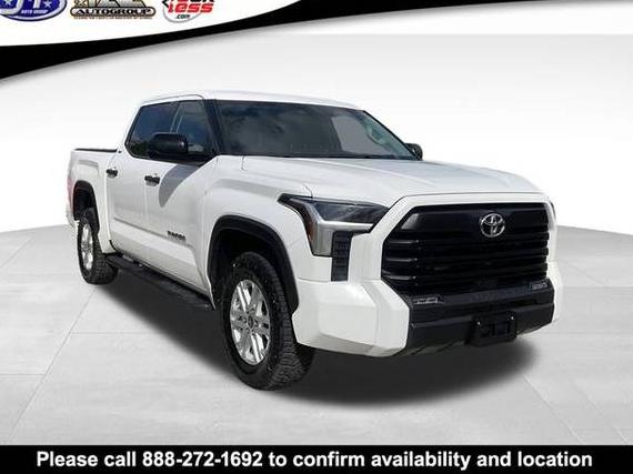 TOYOTA TUNDRA 2022 5TFLA5DB4NX033469 image