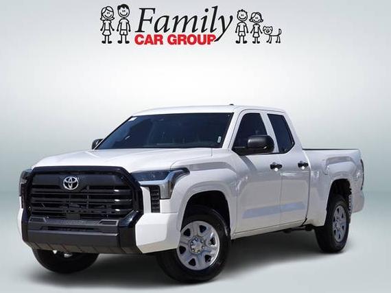 TOYOTA TUNDRA 2025 5TFKB5DAXSX273606 image