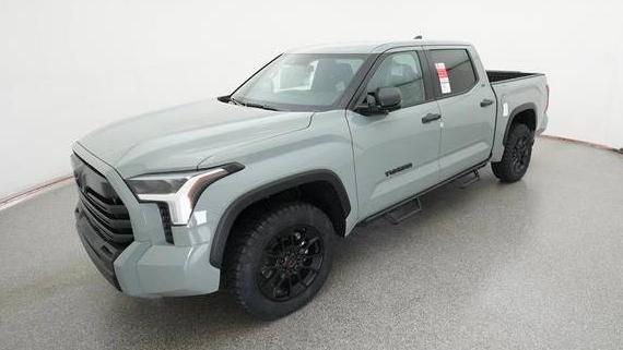 TOYOTA TUNDRA 2025 5TFLA5DB7SX242197 image