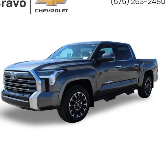 TOYOTA TUNDRA 2025 5TFJA5DB6SX297408 image