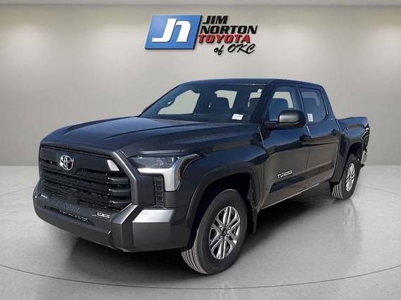 TOYOTA TUNDRA 2025 5TFLA5DB2SX290500 image