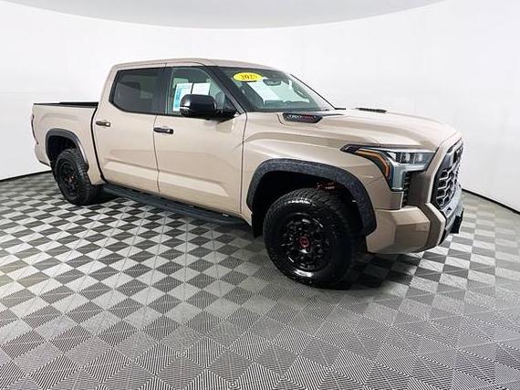 TOYOTA TUNDRA 2025 5TFPC5DB1SX107678 image