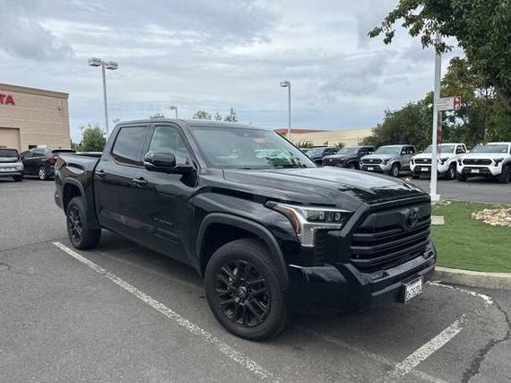 TOYOTA TUNDRA 2025 5TFWA5DB3SX260550 image