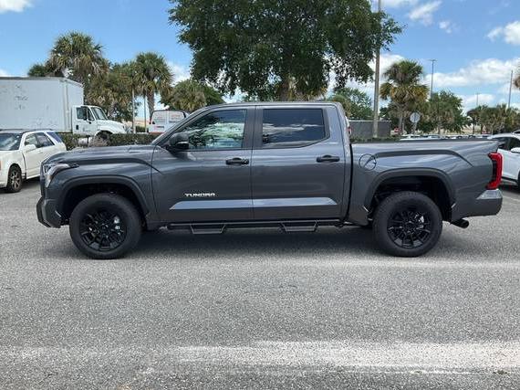 TOYOTA TUNDRA 2025 5TFLA5DB8SX269067 image