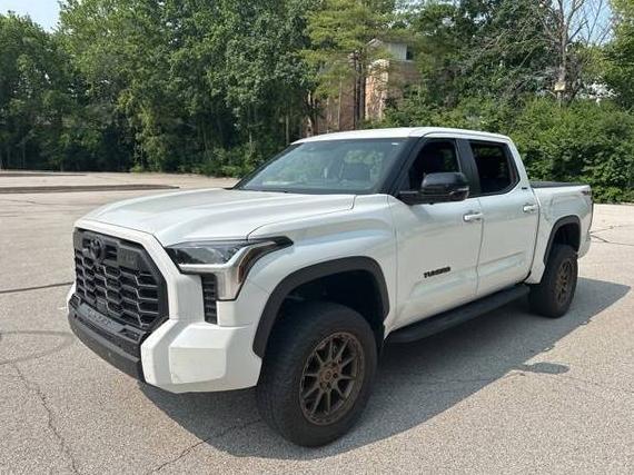 TOYOTA TUNDRA 2025 5TFWA5DB2SX254271 image