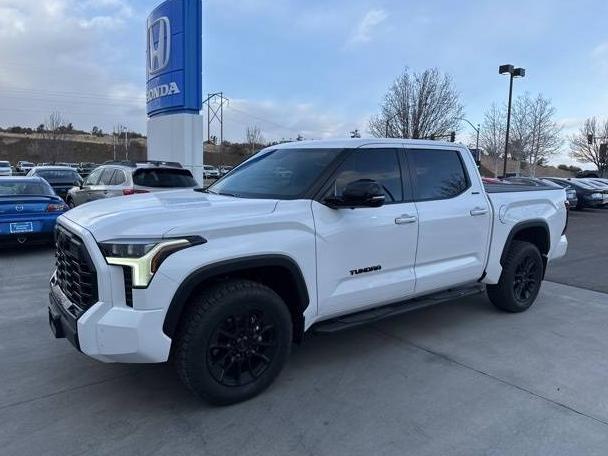 TOYOTA TUNDRA 2025 5TFWA5DB9SX286456 image