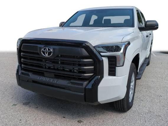 TOYOTA TUNDRA 2025 5TFKB5DB5SX263428 image