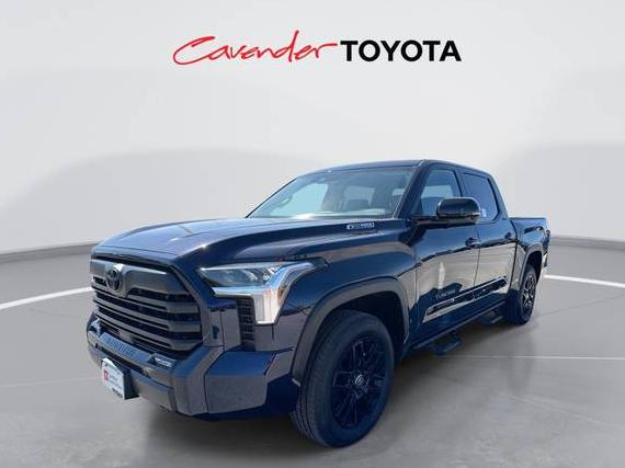 TOYOTA TUNDRA 2025 5TFWC5DB2SX108737 image
