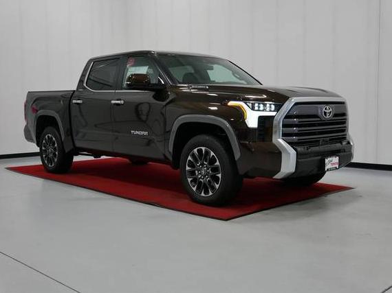 TOYOTA TUNDRA 2025 5TFJC5DB1SX095859 image