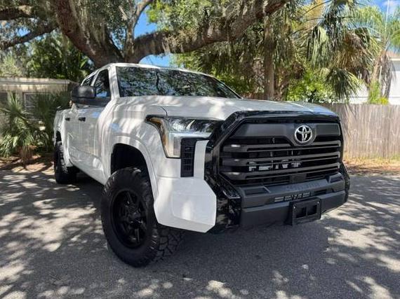 TOYOTA TUNDRA 2025 5TFKB5DB7SX266086 image