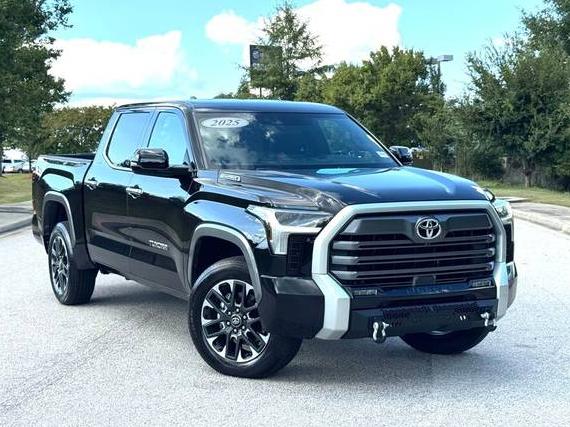 TOYOTA TUNDRA 2025 5TFJC5DB2SX098513 image