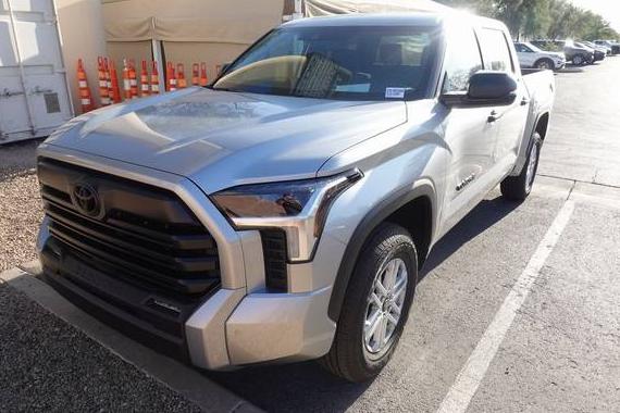 TOYOTA TUNDRA 2025 5TFLA5DB0SX305382 image