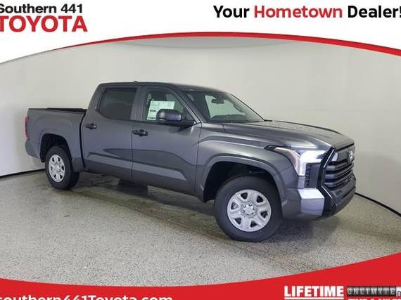 TOYOTA TUNDRA 2025 5TFKB5DB2SX305845 image