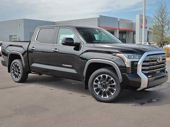 TOYOTA TUNDRA 2025 5TFJA5DB5SX286304 image