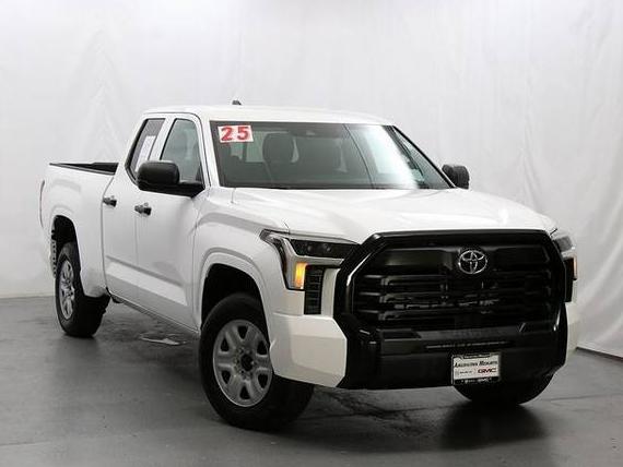 TOYOTA TUNDRA 2025 5TFKB5DA7SX262465 image