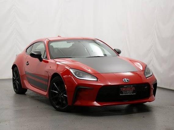 TOYOTA GR86 2024 JF1ZNBM17R9750243 image