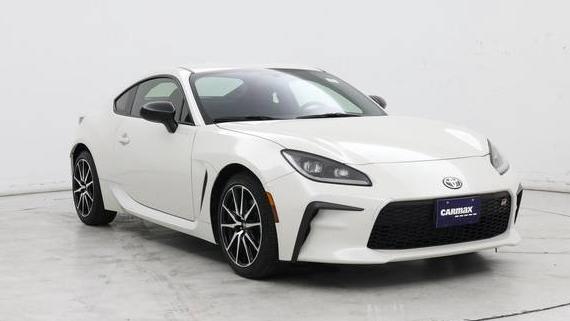 TOYOTA GR86 2022 JF1ZNBC12N8751673 image