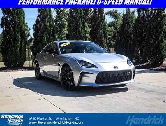 TOYOTA GR86 2025 JF1ZNBE19S9752497 image