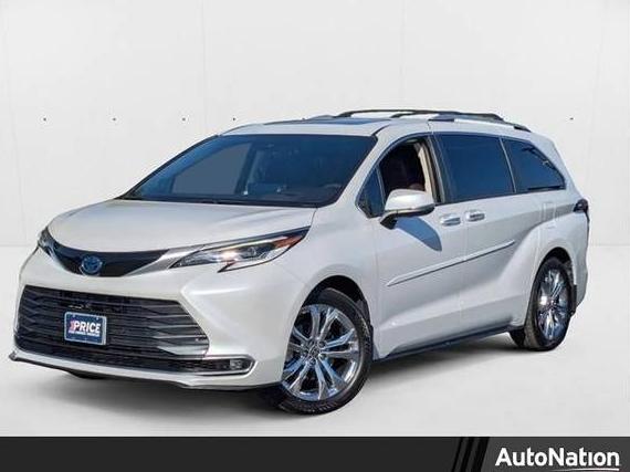 TOYOTA SIENNA 2023 5TDERKEC1PS176900 image