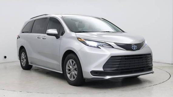 TOYOTA SIENNA 2023 5TDKRKEC8PS144111 image TOYOTA SIENNA 2023 5TDKRKEC8PS144111 image