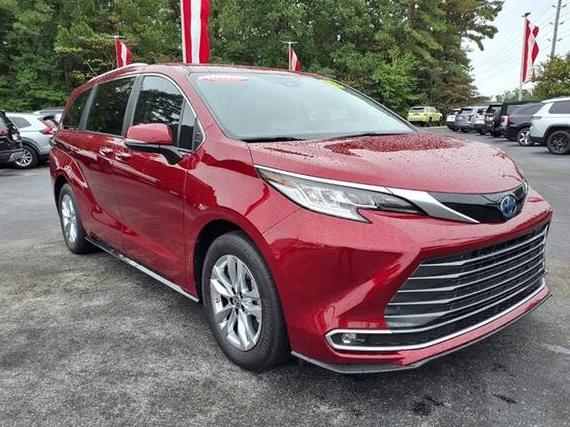 TOYOTA SIENNA 2023 5TDZRKEC7PS179740 image TOYOTA SIENNA 2023 5TDZRKEC7PS179740 image