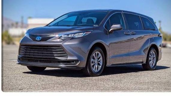 TOYOTA SIENNA 2023 5TDKRKEC6PS169492 image