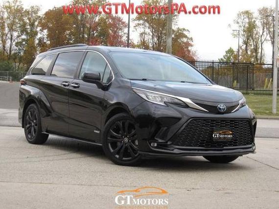 TOYOTA SIENNA 2023 5TDXRKEC6PS155632 image