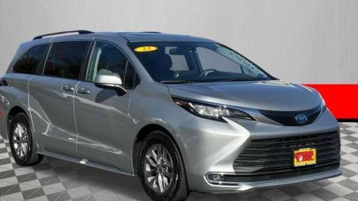 TOYOTA SIENNA 2023 5TDYSKFC1PS076165 image