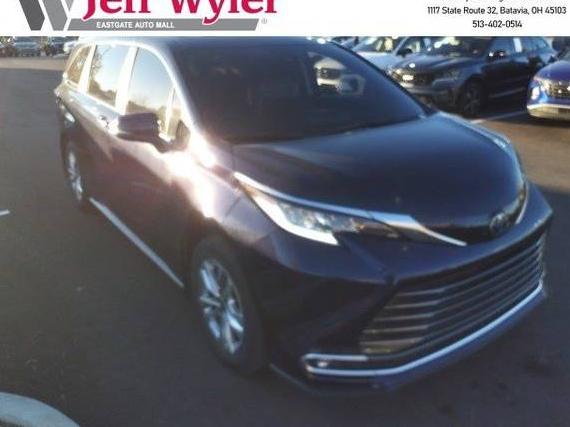 TOYOTA SIENNA 2023 5TDZSKFC3PS091576 image