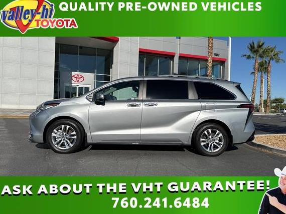 TOYOTA SIENNA 2023 5TDZRKEC7PS177079 image