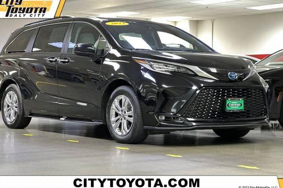 TOYOTA SIENNA 2023 5TDDSKFC0PS090850 image