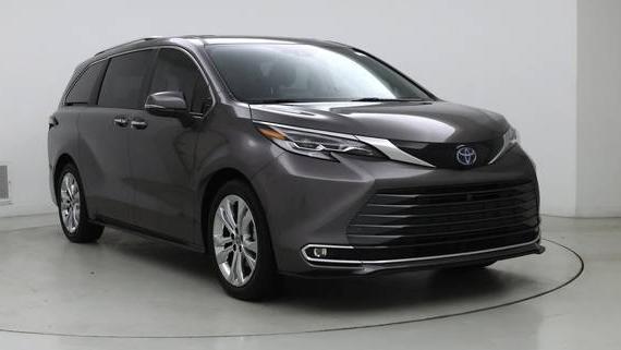 TOYOTA SIENNA 2023 5TDERKEC3PS177403 image