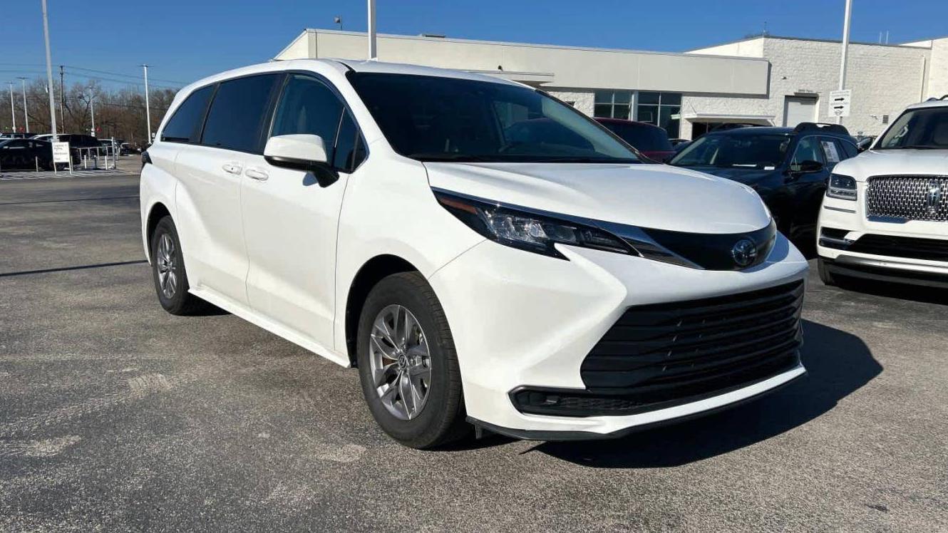 TOYOTA SIENNA 2023 5TDKRKEC7PS173972 image