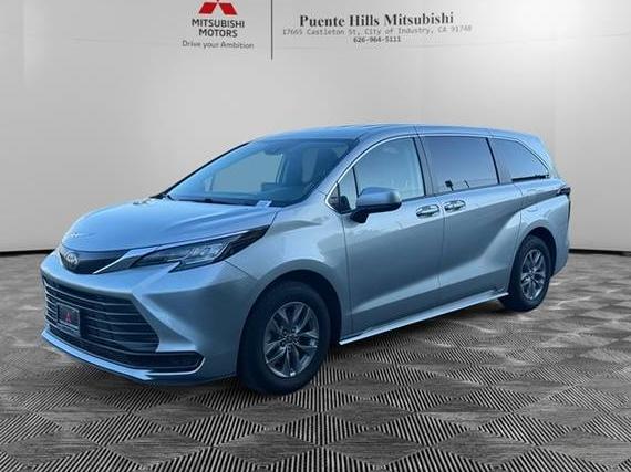 TOYOTA SIENNA 2023 5TDKRKEC9PS162505 image TOYOTA SIENNA 2023 5TDKRKEC9PS162505 image