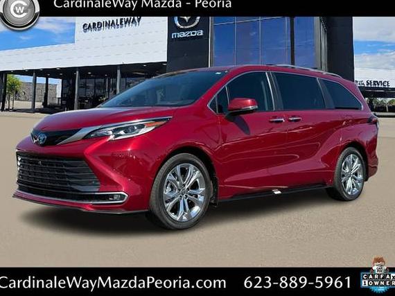 TOYOTA SIENNA 2023 5TDERKEC2PS179918 image