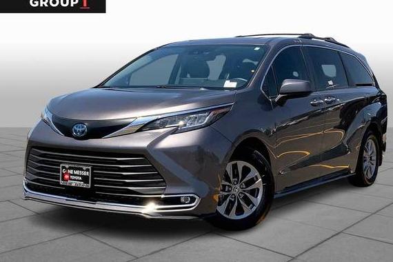 TOYOTA SIENNA 2023 5TDYRKEC3PS140140 image TOYOTA SIENNA 2023 5TDYRKEC3PS140140 image