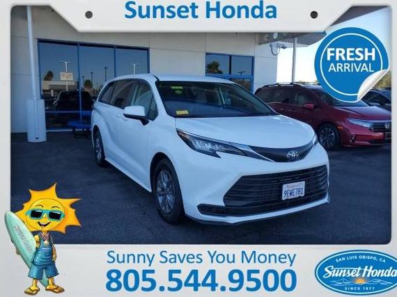 TOYOTA SIENNA 2023 5TDKRKEC6PS150926 image TOYOTA SIENNA 2023 5TDKRKEC6PS150926 image