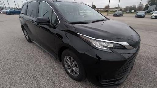 TOYOTA SIENNA 2023 5TDKRKEC5PS172626 image